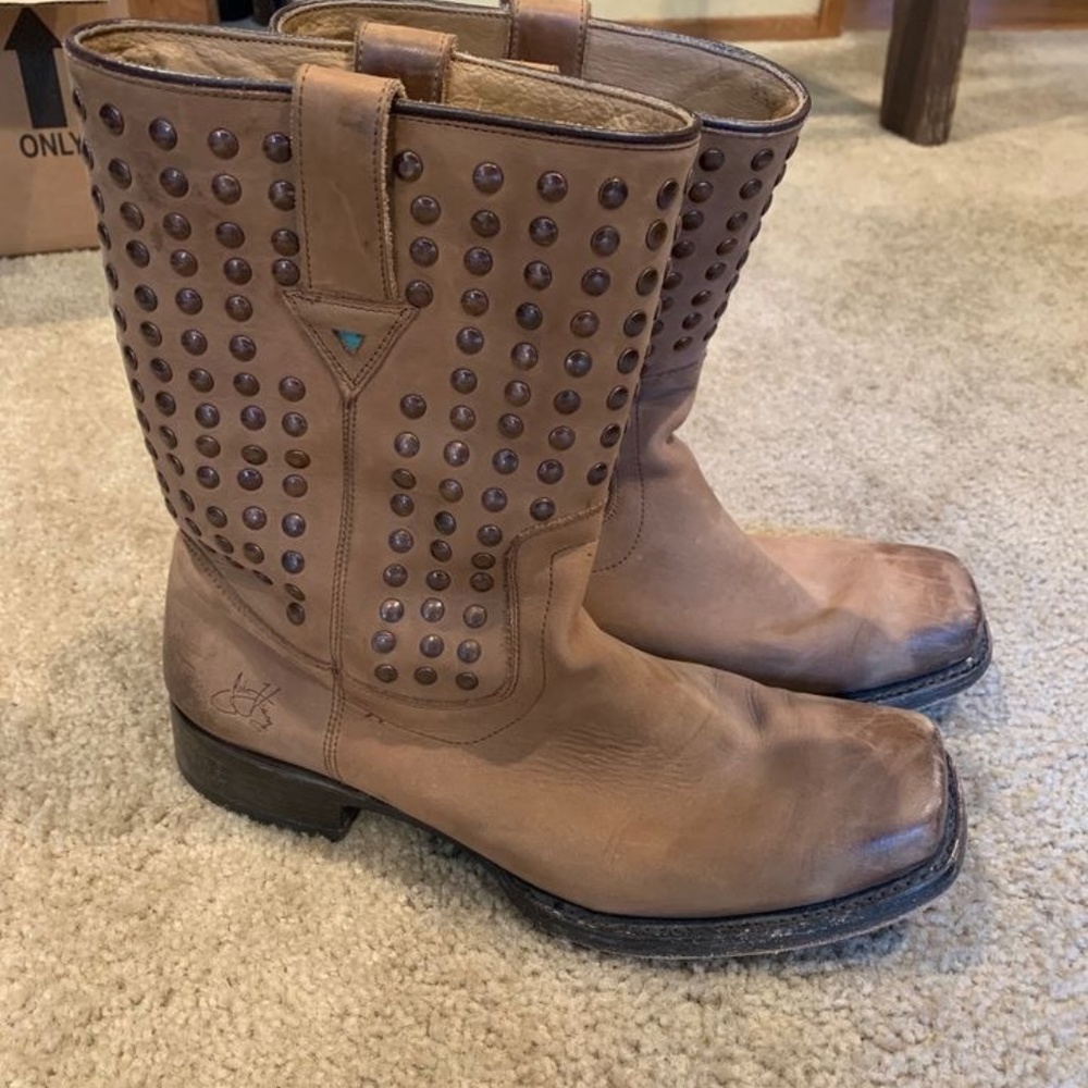 Fluevog low-rise cowboy boot